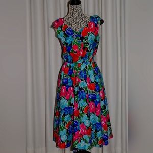 Vintage Summer Flowers Cotton Dress by  KAY BRANDON for H&A 1970s